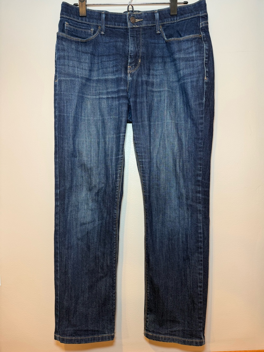 Levi’s Women's 525 Perfect Waist Straight Leg Dark Wash Jeans Size 12